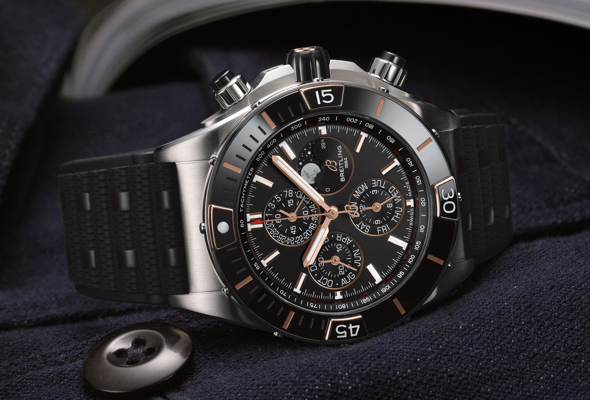 Super Chronomat, the new sports watch from Breitling FHH Journal